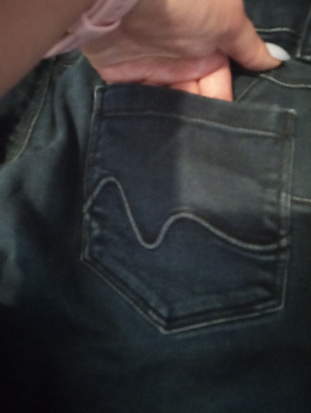 Dark Wash Capri Jeans Suko Jeans - Picture 8 of 8